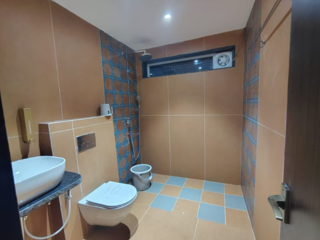 Rajasthani Deluxe bathroom