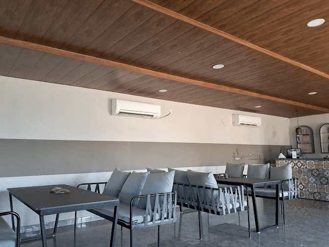 Restaurant at Takshshila Park And Resorts